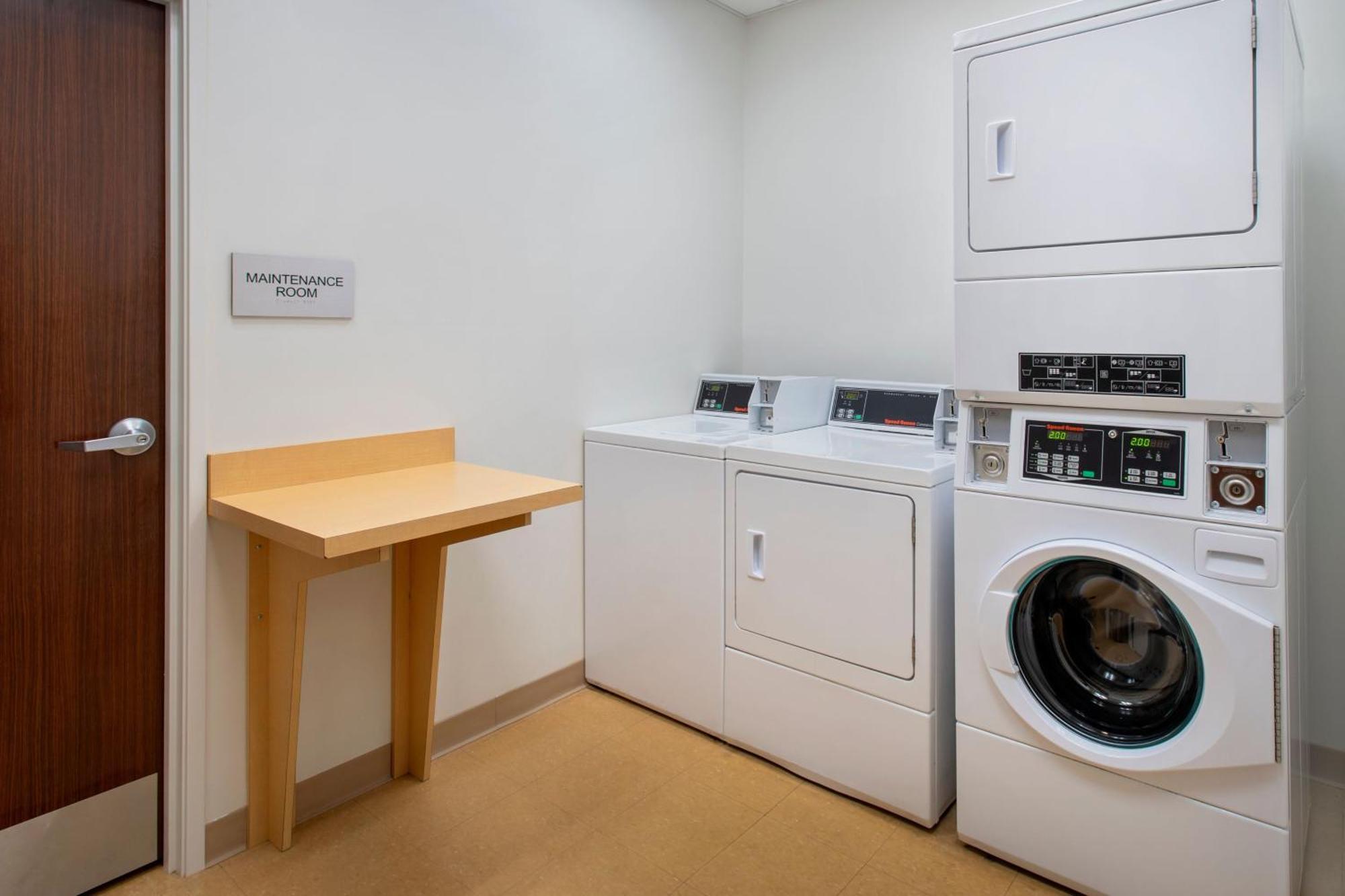 Fairfield Inn & Suites By Marriott Watertown Thousand Islands Eksteriør billede